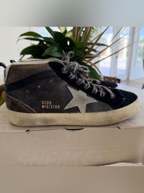 Golden Goose Black and Silver Mid Star Classic Sneakers